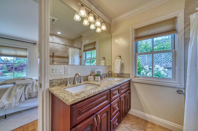 2618 Brewster Avenue, Redwood City CA: https://media.crmls.org/mediaz/1bb02da3-08af-439a-8834-2af2d772bdf4.jpg