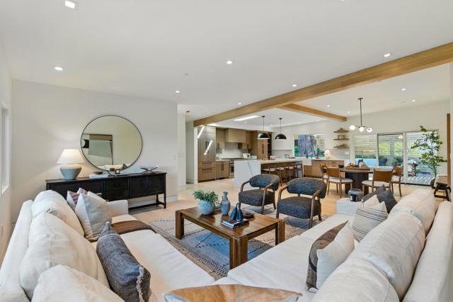633 Manzanita Avenue, Corte Madera CA: https://media.crmls.org/mediaz/1bb04721-8f0e-4f06-94aa-964de5591f49.jpg