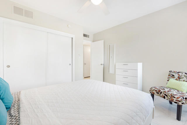4385 E Paseo Caroleta, Palm Springs, CA 92264