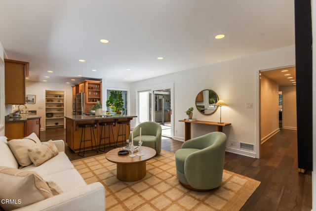 595 Linda Vista Avenue, Pasadena CA: https://media.crmls.org/mediaz/1bb09bd3-94c4-4bb7-b1f2-c189e4257146.jpg