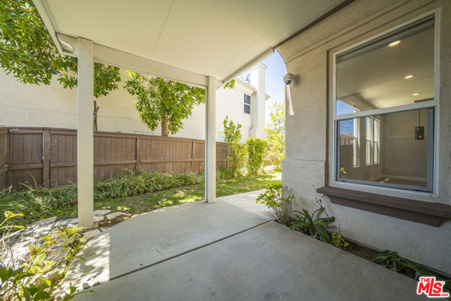 629 Milford Street, Los Angeles CA: https://media.crmls.org/mediaz/1bb0eb40-4c0b-41ef-8471-f9d421f77941.jpg
