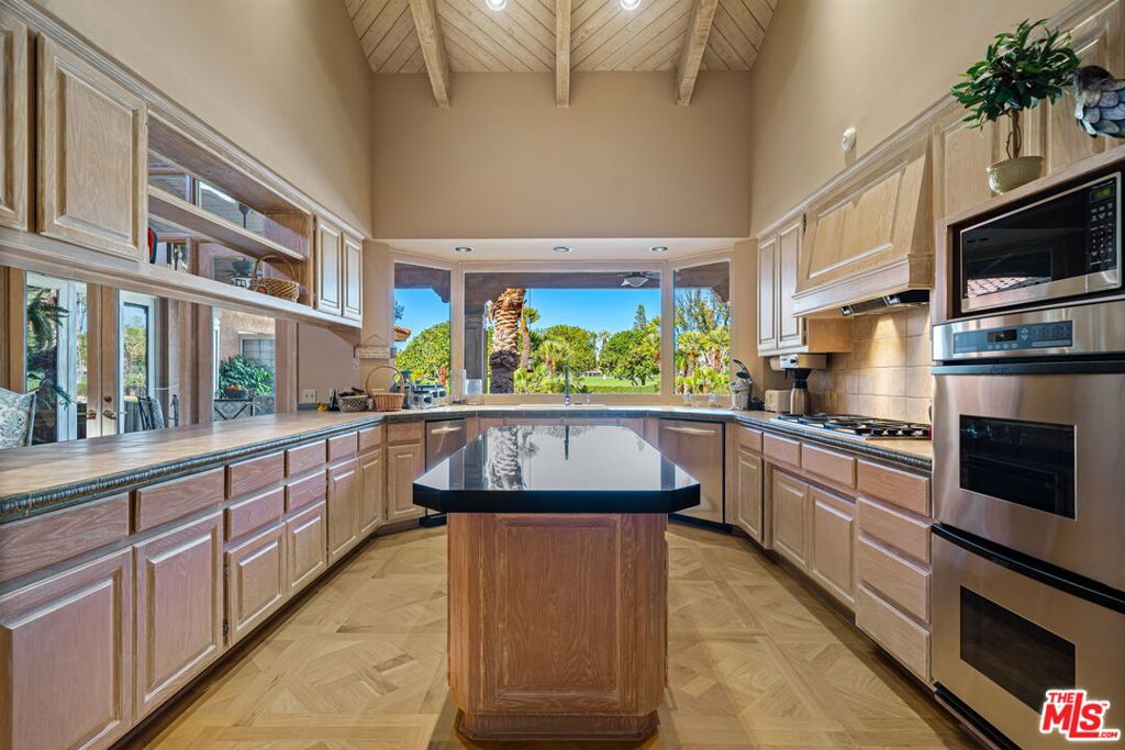 MLS #25618015 image #32