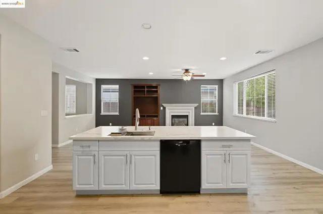 145 Warhol Way, Oakley CA: https://media.crmls.org/mediaz/1bb262b7-dcfb-4a12-8002-8159990f933c.jpg