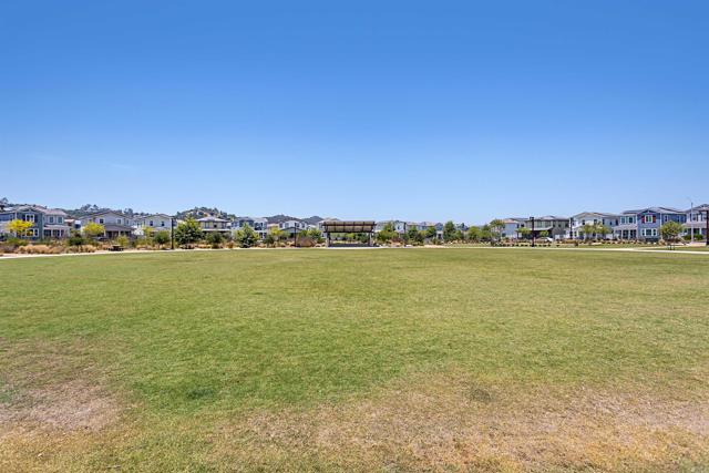 27924 Barley Court, Valley Center CA: https://media.crmls.org/mediaz/1bb4086c-7abb-4f5b-8c89-2fd2aeacf77a.jpg