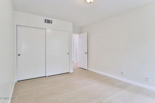 29153 Oakpath Drive, Agoura Hills CA: https://media.crmls.org/mediaz/1bb4fde0-e67d-49ab-8135-25418c71193e.jpg