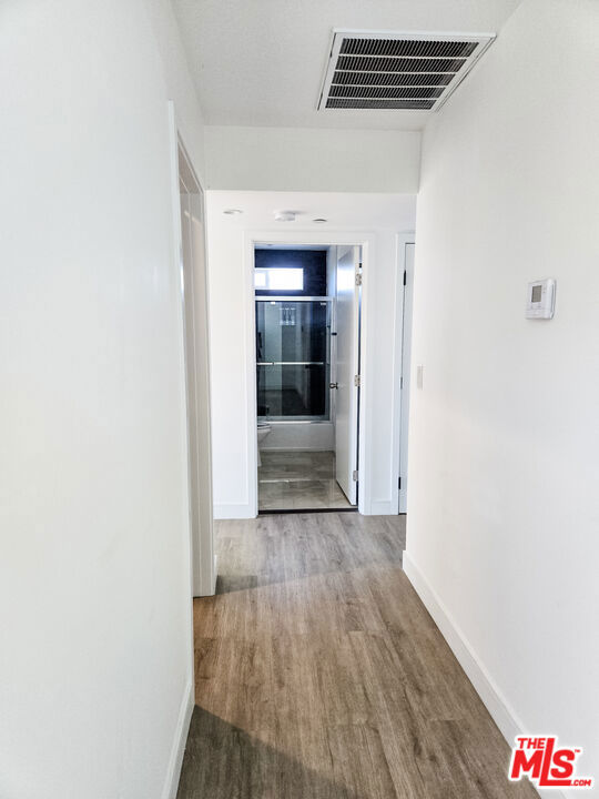 3524 S Bronson Avenue, Los Angeles CA: https://media.crmls.org/mediaz/1bb5e0aa-ecd6-41ea-8824-ce5fb5fa0ebe.jpg