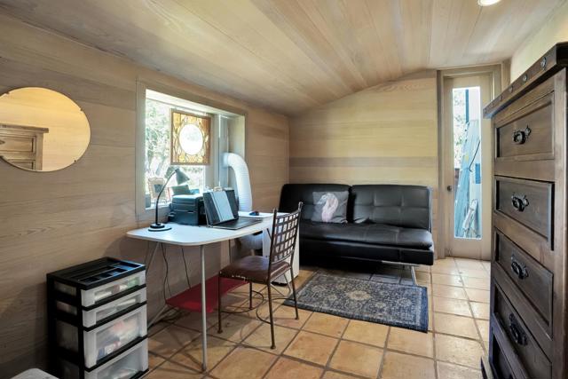 31 Asoleado Place, Carmel Valley CA: https://media.crmls.org/mediaz/1bb60928-542e-4d26-8da2-4bbc8e60c14c.jpg