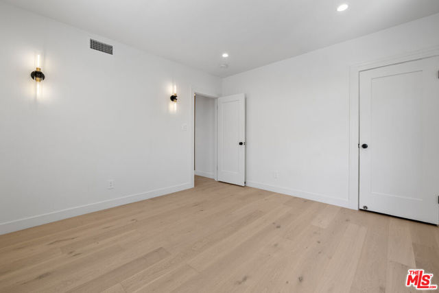 837 Westmount Drive, West Hollywood CA: https://media.crmls.org/mediaz/1bb67a2b-0dcb-4ddf-8d20-63aaa7176385.jpg