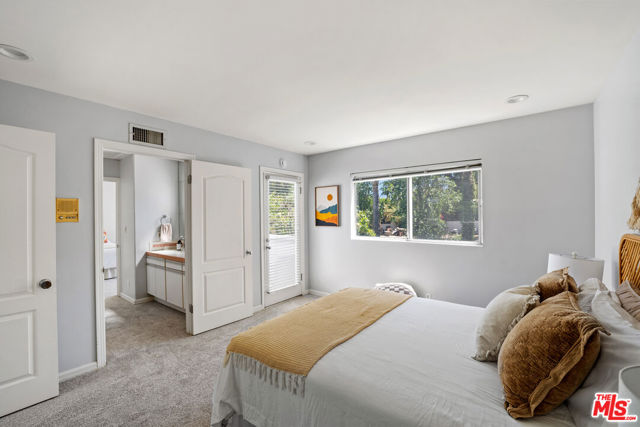 23246 Canzonet Street, Woodland Hills CA: https://media.crmls.org/mediaz/1bb6a269-f405-49f4-b368-6aa3ef077d0f.jpg