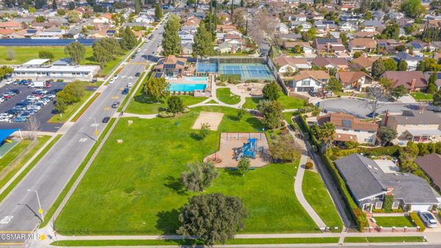 2266 Lansdale Court, Simi Valley CA: https://media.crmls.org/mediaz/1bb6bcb5-9bf5-4fe1-9f35-acd647000835.jpg