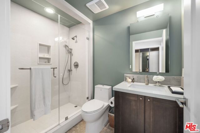 Drew Fenton | 900 S Westgate Avenue Los Angeles CA | MLS: 7293720