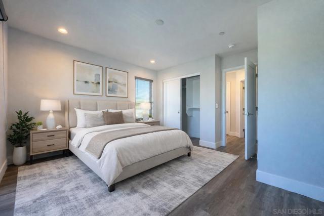 Image 29 of 32 For 1420 Pacific Beach Drive