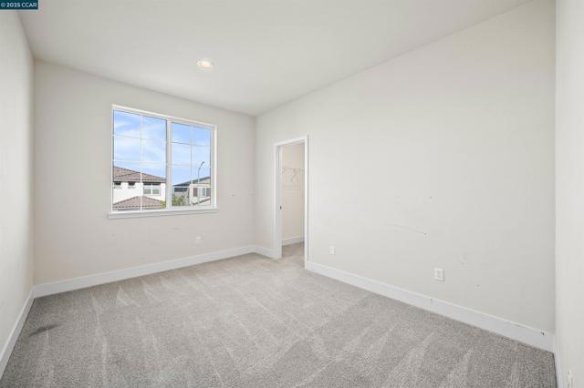 5541 Promontory Way, Antioch CA: https://media.crmls.org/mediaz/1bb95093-5a2f-401c-a586-8b8db3ac98fe.jpg
