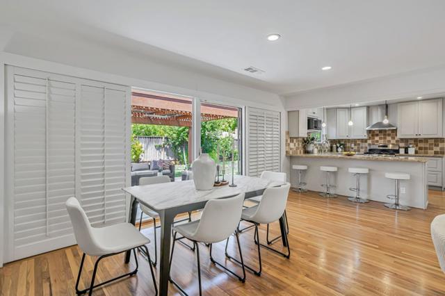 1425 Franchere Place, Sunnyvale CA: https://media.crmls.org/mediaz/1bba9de7-8f04-4d46-8659-7e753c2fa4a2.jpg