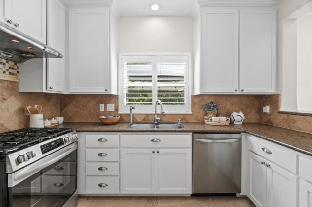 210 Creekside Village Drive, Los Gatos CA: https://media.crmls.org/mediaz/1bbad163-9098-4af4-9a01-114ccf915d11.jpg