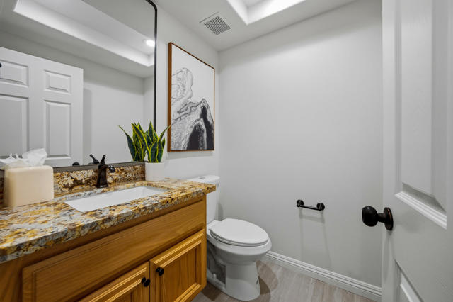 75720 Mclachlin Circle, Palm Desert CA: https://media.crmls.org/mediaz/1bbc1805-fcfb-46aa-8bdf-65851fff64b9.jpg