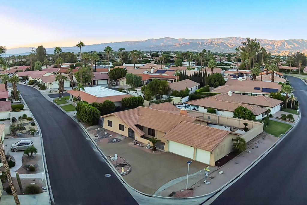 MLS #219137638DA image #9