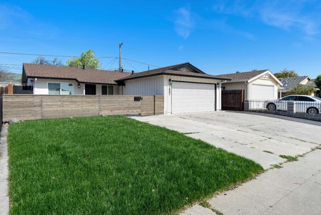 1452 Lochner Drive, San Jose CA: https://media.crmls.org/mediaz/1bbece3e-387a-4fb2-9b95-5e605d06ad53.jpg