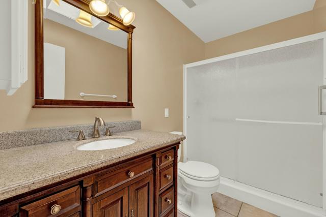 Detail Gallery Image 11 of 17 For 1017 Plover Way, Oceanside,  CA 92057 - 2 Beds | 2 Baths