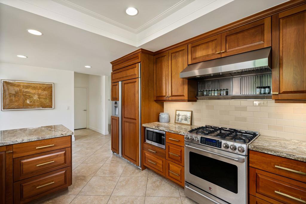 MLS #219132077DA image #14