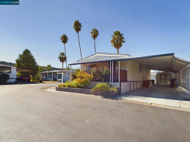 157 Wisteria Drive, Calistoga, California 94515, 2 Bedrooms Bedrooms, ,2 BathroomsBathrooms,Residential,For Sale,Wisteria Drive,41048460