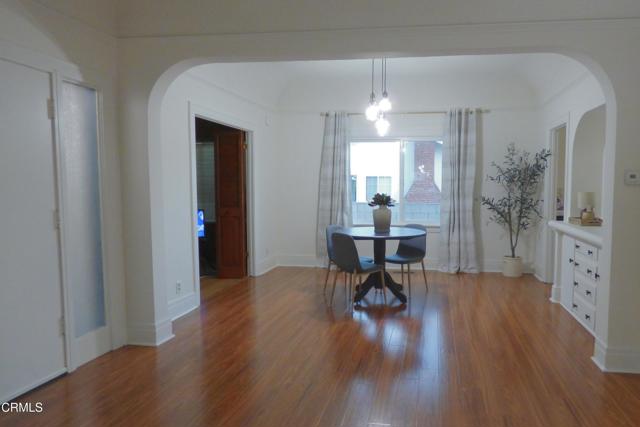 1255 N Dominion Avenue, Pasadena CA: https://media.crmls.org/mediaz/1bc013de-01a8-4cd3-a059-d772c0e15ad0.jpg