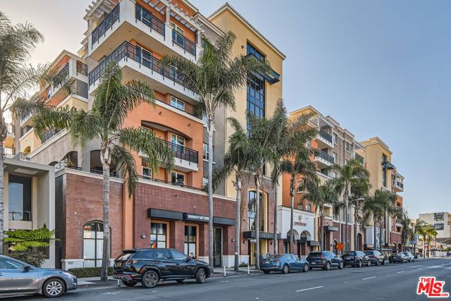3650 5th Avenue, San Diego CA: https://media.crmls.org/mediaz/1bc03593-347b-42eb-9ff9-a15fc7f91787.jpg