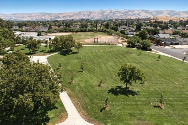 3665 Ivy Canyon Court, San Jose CA: https://media.crmls.org/mediaz/1bc14a62-234e-4594-b3c3-1722f41f2e47.jpg