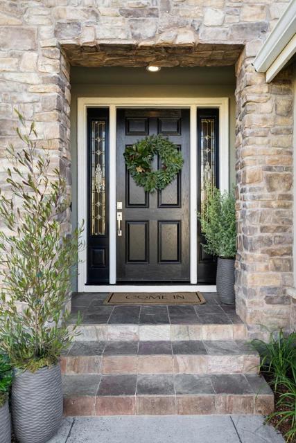 62 Spyglass Court, Half Moon Bay CA: https://media.crmls.org/mediaz/1bc25760-e2c6-408d-9f3f-ba95216d9266.jpg