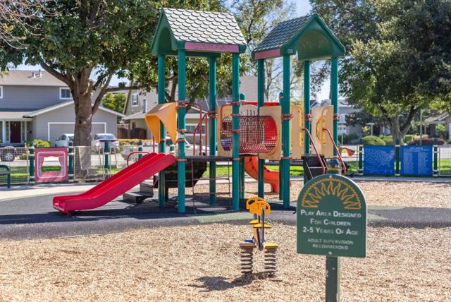 971 Delbert Way, San Jose CA: https://media.crmls.org/mediaz/1bc46c47-7034-4dd9-87b2-14afbdf34981.jpg