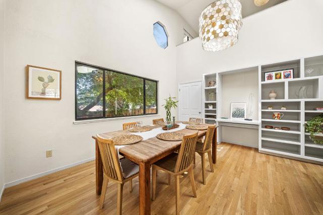 175 Merry Lane, Aptos CA: https://media.crmls.org/mediaz/1bc4c577-ad01-4a74-afcd-4760d268351f.jpg