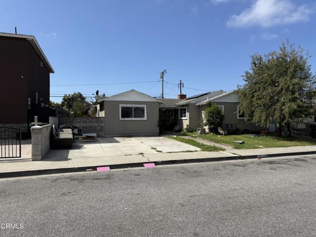 Detail Gallery Image 4 of 4 For 1438 W Guava St, Oxnard,  CA 93033 - 4 Beds | 2 Baths