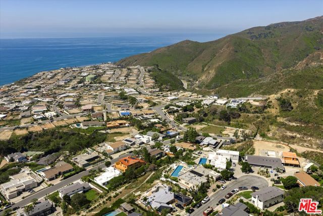 18053 Blue Sail Drive photo 8