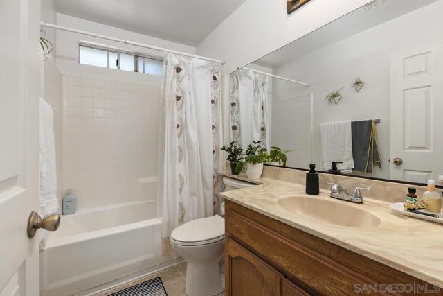 972 8 Sapphire St, San Diego CA: https://media.crmls.org/mediaz/1bc63df3-69fc-49d4-81fa-8e4b17d7d7bc.jpg
