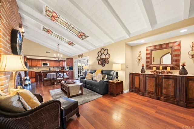 Detail Gallery Image 16 of 64 For 11921 1/2 Fuerte Dr, El Cajon,  CA 92020 - 4 Beds | 3 Baths