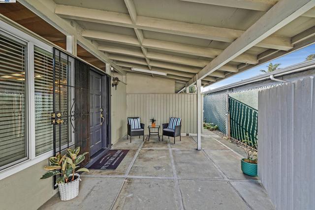 Image 2 of 58 For 2038 Boca Raton St