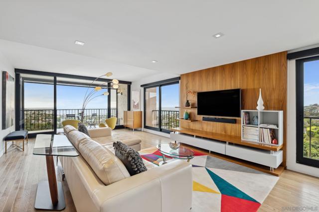 2500 Torrey Pines Road, La Jolla CA: https://media.crmls.org/mediaz/1bc83c72-73c9-440b-b62b-6b8408e72c86.jpg