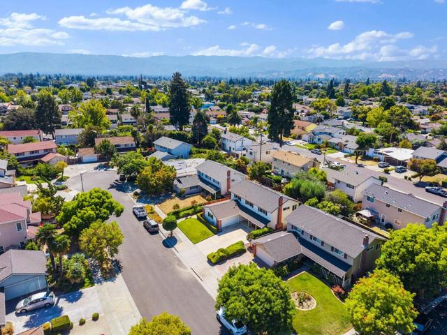 1049 Bigoak Court, San Jose CA: https://media.crmls.org/mediaz/1bc9315f-830d-47ef-ac29-ce6bc29829c3.jpg