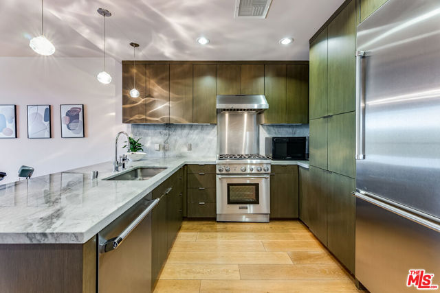 1705 Ocean Avenue, 410 photo 6