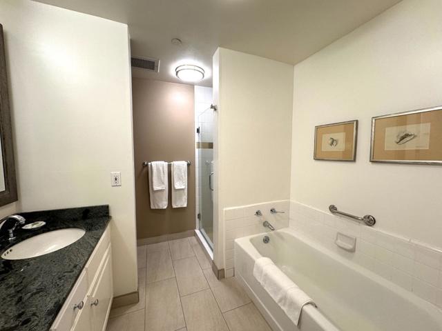 4100 Cabrillo Highway, Half Moon Bay CA: https://media.crmls.org/mediaz/1bca308e-d9ba-4433-8269-9137b4260efe.jpg