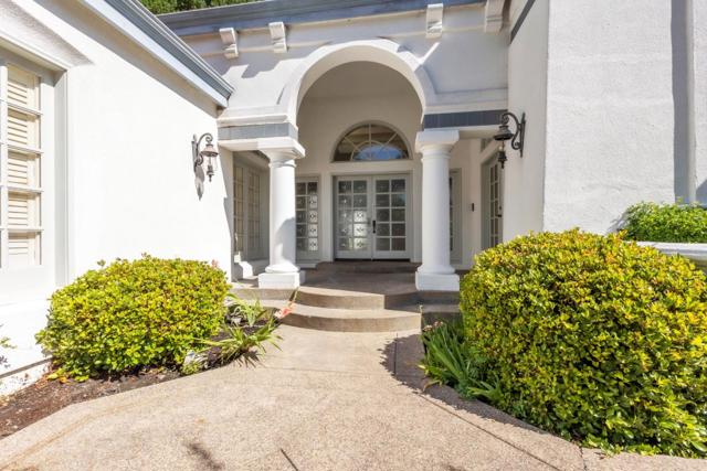 4443 Deer Field Way, Danville CA: https://media.crmls.org/mediaz/1bca77b2-843f-414f-b16f-7fd9f3794d3f.jpg