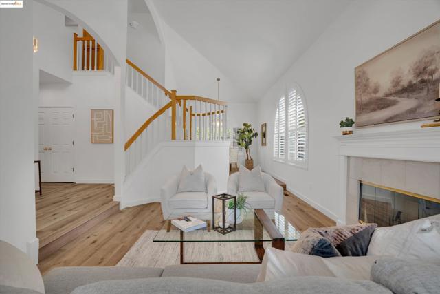 805 Devonshire Loop, Brentwood CA: https://media.crmls.org/mediaz/1bcae1f2-26e1-45ac-86a9-24be7b40a276.jpg