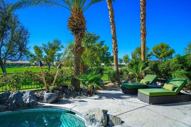 81347 Camino Sevilla, Indio CA: https://media.crmls.org/mediaz/1bcb2a77-ade8-4d0f-be28-685f0cc7ce40.jpg