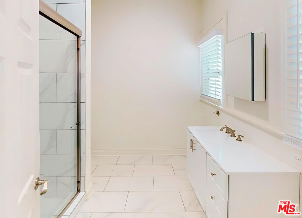 MLS #25625911 image #11