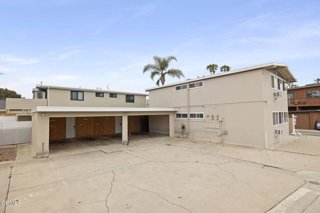 1132 1142 Pittsfield Lane, Ventura CA: https://media.crmls.org/mediaz/1bcdfc02-40e7-462f-b648-f51829d11b37.jpg