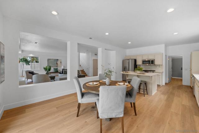 1052 Via Vera Cruz, San Marcos CA: https://media.crmls.org/mediaz/1bce12fa-60f3-4e38-bb3c-d2725e6e73eb.jpg