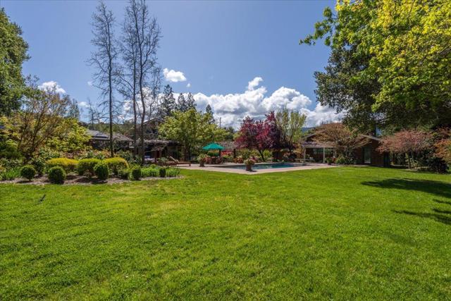 45 Bear Gulch Drive, Portola Valley CA: https://media.crmls.org/mediaz/1bce1e4b-2d68-4365-a059-76e01cce3ee5.jpg