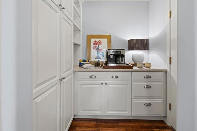 867 Grove Street, Monterey CA: https://media.crmls.org/mediaz/1bcecf99-7eb7-4d12-a441-ff81153200ff.jpg