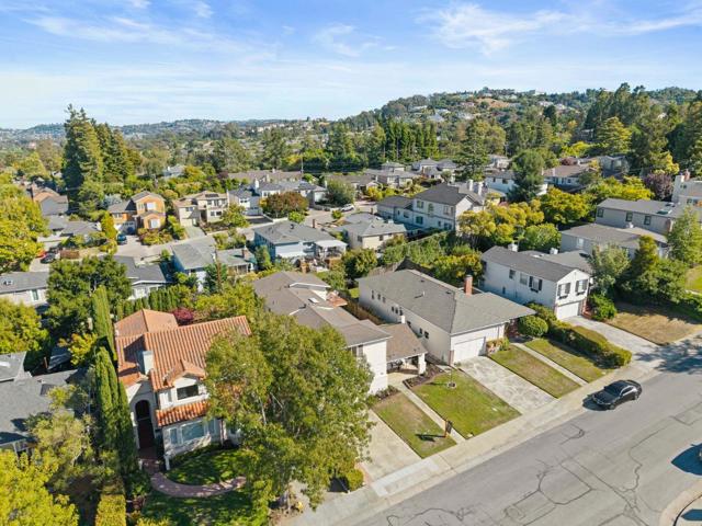 755 Nevada Avenue, San Mateo CA: https://media.crmls.org/mediaz/1bcfaf2e-695d-4942-bbf2-49af4a4e4cb0.jpg