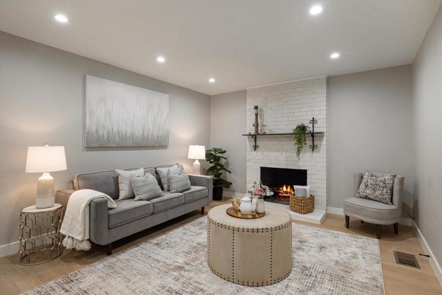 1001 Everglades Drive, Pacifica CA: https://media.crmls.org/mediaz/1bcfed63-b224-44ba-b9bc-2230fe947009.jpg